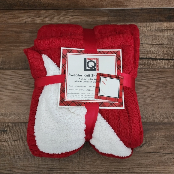 Red Sweater Knit Sherpa Throw Blanket 50” x 60” White Warm Christmas Gift - Picture 1 of 4
